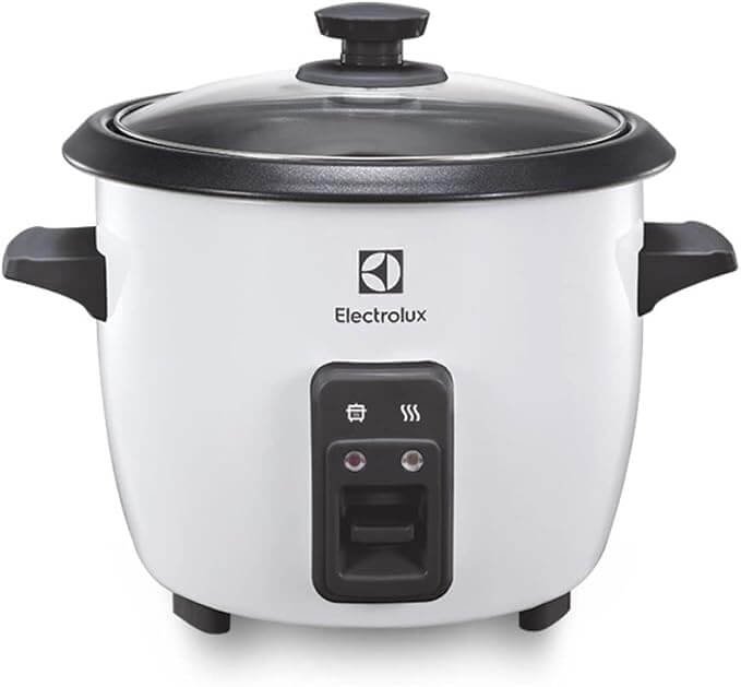 Leia mais sobre o artigo Panela de arroz elétrica electrolux por Rita Lobo 1,3L RCB50 é boa? Vale a pena em 2026?